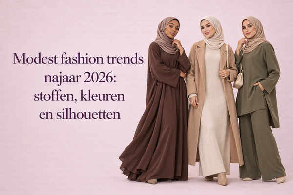 Drie vrouwen in modest fashion herfstlooks 2026 — stoffen, kleuren en silhouetten ZYNA